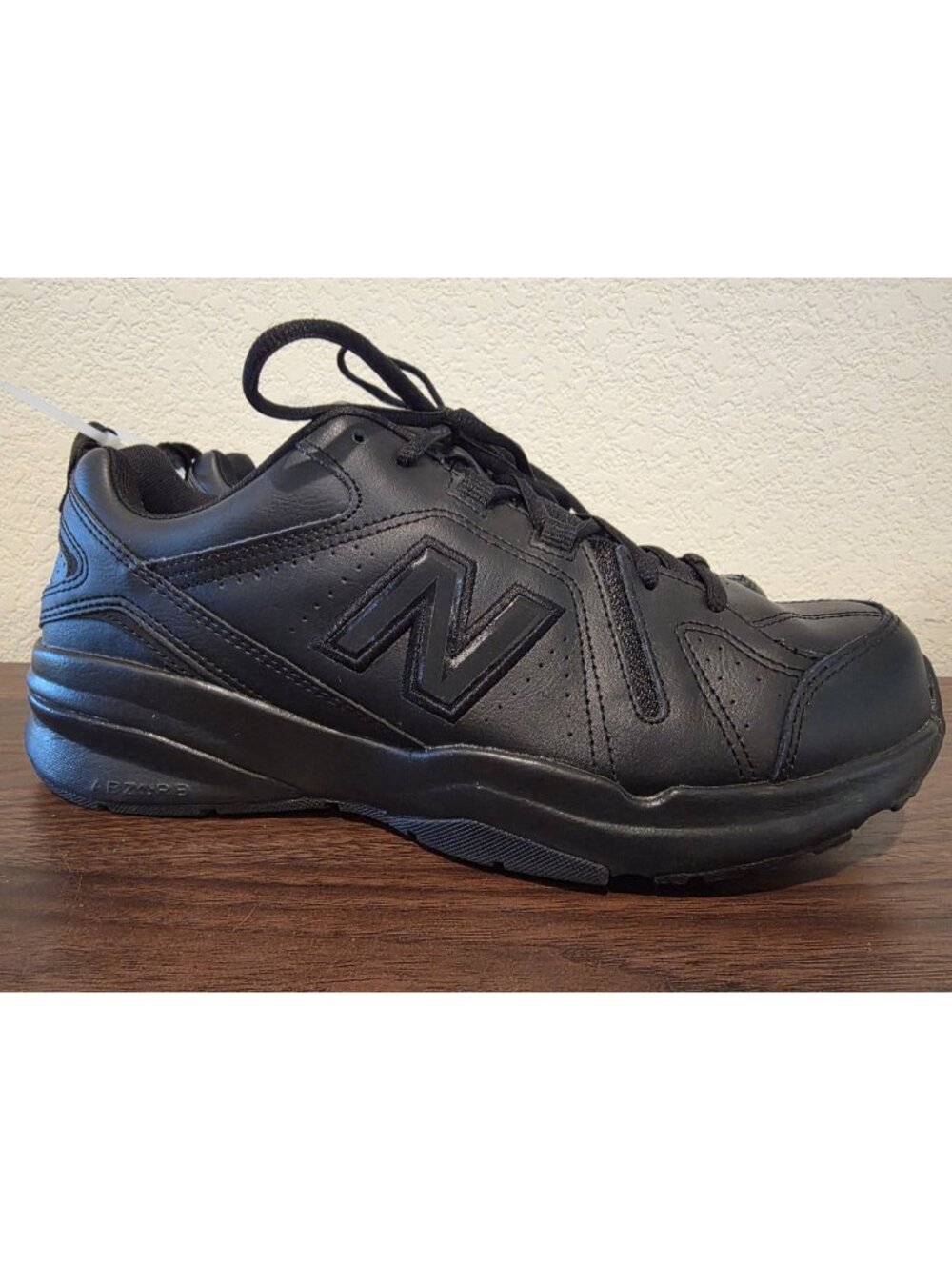 New Balance 608 v5 Slip Resistant Walking Shoes New Without Box Mens Size 10 4E